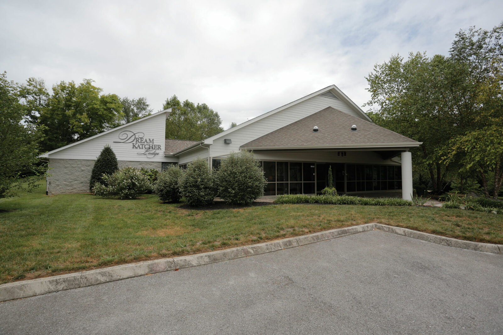 Dream Katcher Lodge Luxury For Cats & Dogs Farragut Life